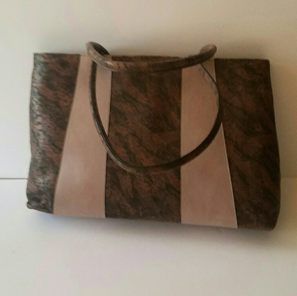 Custom tote